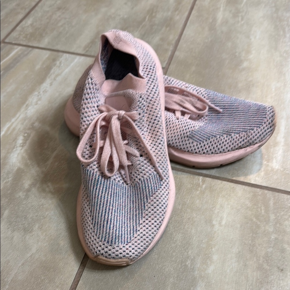 Pink Adidas Women's Sneakers